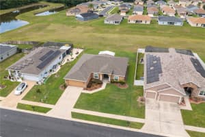 3742 FIELDSTONE CIRCLE, WINTER HAVEN, FL 33881 - MLS#MFRL4962401