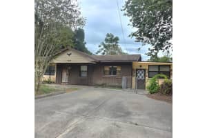 2408 AVENUE A TERRACE, WINTER HAVEN, FL 33880 - MLS#MFRL4962459