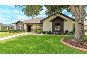 2104 LONGLEAF CIRCLE, LAKELAND, FL 33810 - MLS#MFRL4962526