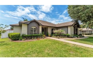 2104 LONGLEAF CIRCLE, LAKELAND, FL 33810 - MLS#MFRL4962526