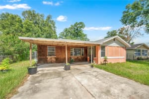 124 CENTER STREET, WINTER HAVEN, FL 33880 - MLS#MFRL4962572