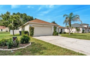8202 WESTMONT TERRACE DRIVE, LAKELAND, FL 33810 - MLS#MFRL4962578