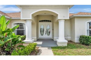 8202 WESTMONT TERRACE DRIVE, LAKELAND, FL 33810 - MLS#MFRL4962578