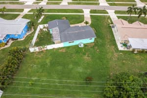 3570 HARBOR BOULEVARD, PORT CHARLOTTE, FL 33952 - MLS#MFRL4962586