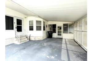 435 VILLAGE CIRCLE, WINTER HAVEN, FL 33880 - MLS#MFRL4962605