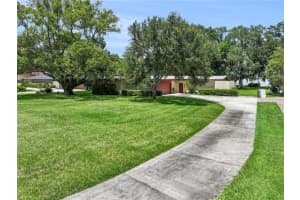 1210 LAKE HAMILTON DRIVE, WINTER HAVEN, FL 33881 - MLS#MFRL4962611