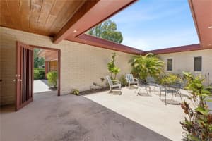 1210 LAKE HAMILTON DRIVE, WINTER HAVEN, FL 33881 - MLS#MFRL4962611