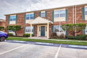 1920 E Edgewood Dr #r3, LAKELAND