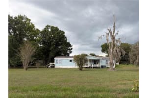 2210 D R Bryant Rd, LAKELAND