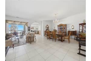 118 JULIANA WAY, AUBURNDALE, FL 33823 - MLS#MFRL4962748