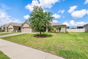 444 LAKE VIEW WAY, AUBURNDALE, FL 33823 - MLS#MFRL4962827