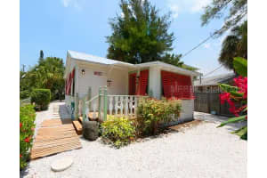 108 5th St S, Bradenton Beach, FL 34217, Sold 02/22/13