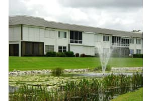 4819 Independence Dr, Bradenton, FL 34210, Sold 06/04/15