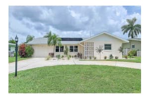 4531 Coral Blvd, Bradenton, FL 34210, Sold 10/16/13