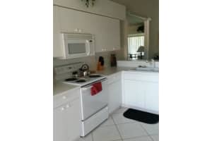 9480  HIGH GATE DR  #2125, SARASOTA, FL 34238 - MLS#MFRN5777023