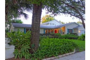 1655 North Dr, Sarasota, FL 34239, Sold 12/17/15