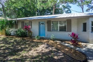 2813 Williamsburg St, Sarasota, FL 34231, Sold 08/26/16