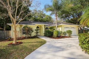 4443 Diamond Cir N, Sarasota, FL 34233, Sold 05/19/17