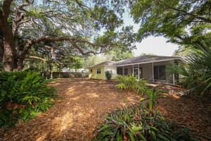 4443 Diamond Cir N, Sarasota, FL 34233, Sold 05/19/17