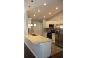 3521 65th Ave Cir E, Sarasota, FL 34243, Sold 09/28/18