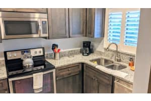 1624 STICKNEY POINT #107, SARASOTA, FL 34231 - MLS#MFRN6112262