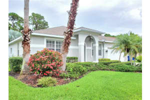 7447 Ridge Rd, Sarasota, FL 34238, Sold 09/21/21