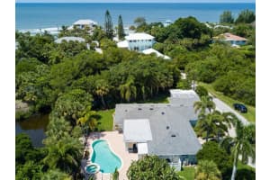 3804 Cutlass Bayou Rd, Nokomis, FL 34275, Sold 12/30/21