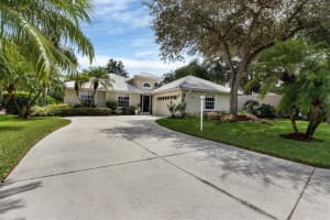 100 Grand Oak Cir, Venice, FL 34292, Sold 10/15/21