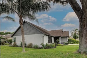 516 Wekiva River Ct, Englewood, FL 34223, Sold 11/01/21