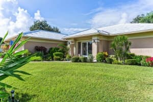 3131 Meadow Run Dr, Venice, FL 34293, Sold 10/12/21