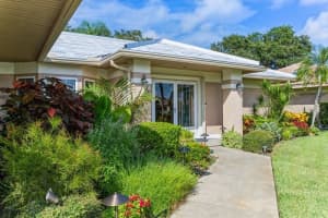 3131 Meadow Run Dr, Venice, FL 34293, Sold 10/12/21