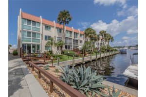 240 Santa Maria St, Venice, FL 34285, Sold 10/05/21