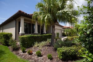 8156 36th St E, Sarasota, FL 34243, Sold 10/19/21