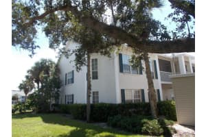 410 Laurel Lake Dr, Venice, FL 34292, Sold 10/15/21
