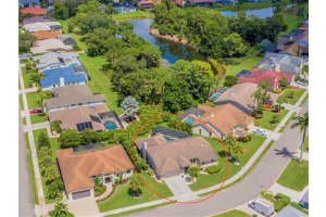 5003 Southern Pine Cir, Venice, FL 34293, Sold 10/22/21
