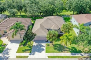 2840 Suncoast Lakes Blvd, Port Charlotte, FL 33980, Sold 12/03/21