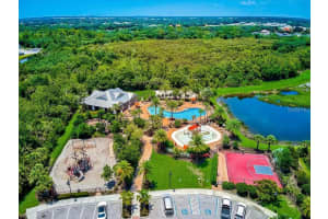 5729 Hydrangea Cir, Sarasota, FL 34238, Sold 11/23/21