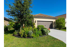 279 Cassano Dr, Nokomis, FL 34275, Sold 02/01/22