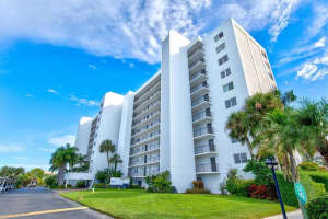 9393 Midnight Pass Rd, Sarasota, FL 34242, Sold 01/14/22