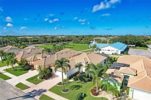 117 Valencia Lakes Dr, Venice, FL 34292, Sold 11/05/21