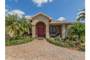 354 Bayside Pkwy, Nokomis, FL 34275, Sold 12/01/21