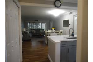 5763 Summerside Ln, Sarasota, FL 34231, Sold 11/24/21