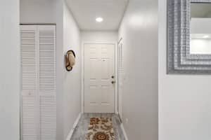 3017 Seawind Cir, Venice, FL 34293, Sold 12/02/21