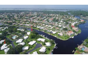 19 Oakwood Dr N, Englewood, FL 34223, Sold 03/31/22