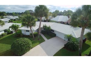 19 Oakwood Dr N, Englewood, FL 34223, Sold 03/31/22