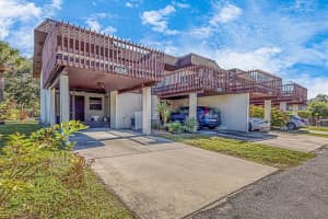 3251 Ramblewood Dr N, Sarasota, FL 34237, Sold 12/08/21