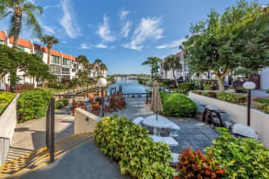 270 Santa Maria St, Venice, FL 34285, Sold 01/14/22