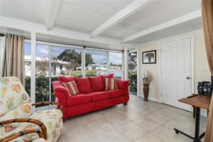 421 Circlewood Dr, Venice, FL 34293, Sold 02/14/22