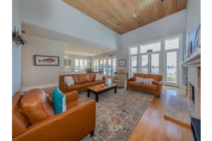 749 Eagle Point Dr, Venice, FL 34285, Sold 02/14/22