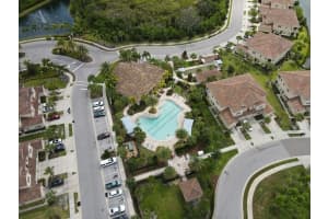 8332 Enclave Way, Sarasota, FL 34243, Sold 03/01/22